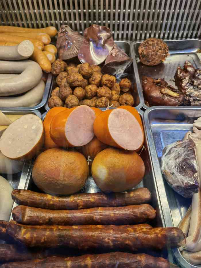 天桥陈福盛万家(新华街店)-"这家店是这边熟食店开的时间比较长的了