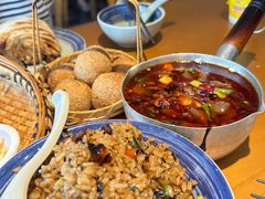 老贵阳豆腐圆子-包整·丝娃娃(一览甲秀楼风景店)