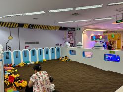 -孩子王童乐园(西安盛龙店)