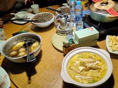-偶屋里钵少爷(时代广场店)