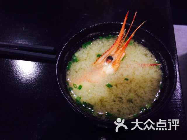 牡丹虾头味噌汤