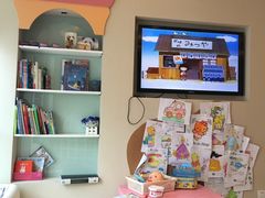 -瑞尔齿科(南京东路名人诊所)