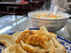 -长人馄饨铺(解放街店)