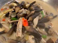 -醉美东江·三文鱼·烧鸡公