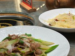 -娜仁图雅蒙古美食村(33小镇店)