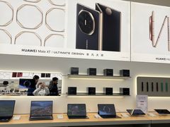 -华为授权体验店(中山公园来福士)