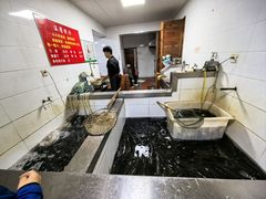 -都江堰石锅鱼