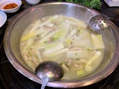 -肖仙仙羊肉汤·创于1996年(三官堂总店)