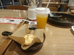 -必胜客(柳州万象城店)