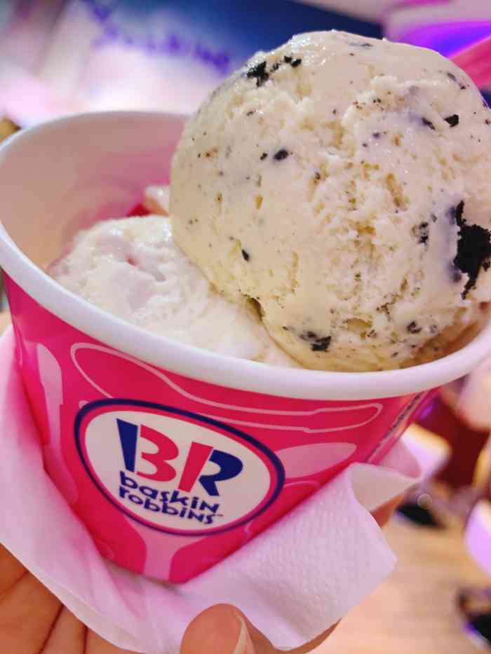 芭斯罗缤冰淇淋-"第二次来了,有特价球15一个,很大的一个.