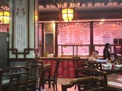 大堂-龙老五汤店(站前西路店)