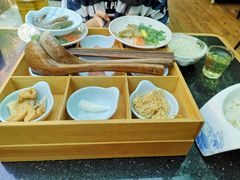 -飞虎过桥米线(翠湖店)