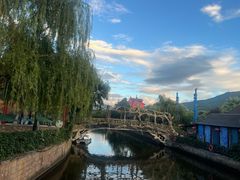 -丽江千古情