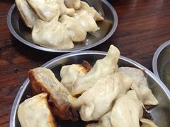 底焦脆-黄阿姨锅贴大王(万航渡路店)