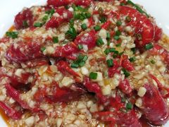 -肥肥虾庄·金牌油焖大虾(汉口城市广场店)
