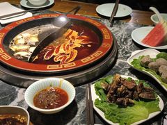 -潮辣重庆火锅(二七万达店)