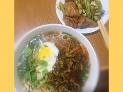 -矮子粉店1985·长沙米粉(湘春路店)