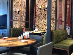 -松咖啡自助餐厅·松北香格里拉