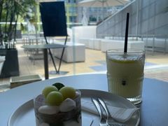 -UNI UNI(环亚凯瑟琳店)