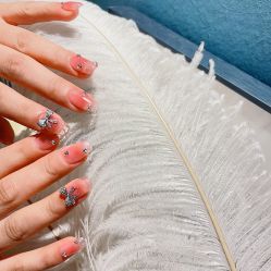 -雪儿·YuKi美甲美睫皮肤管理Salon