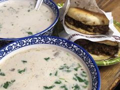 羊杂汤-穆得·老周家牛肉烧饼(普利街店)