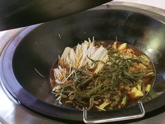 铁锅炖排骨-人民公社铁锅炖·东北菜(卫国道店)