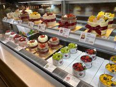 -花花卷卷·鲜食蛋糕(静安久光百货店)
