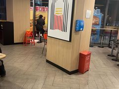 -麦当劳(中骏世界城店)