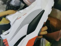 -PUMA品牌自营折扣店(百联奥特莱斯店)
