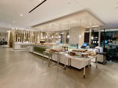 自助取餐区-上海临港美爵酒店·铃兰西餐厅