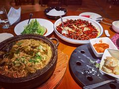 -华夏食府中餐厅(中原路店)