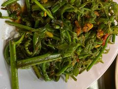 -明记烧鱼美味店