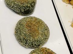 香煎艾饼-新兴·金羊座·粤菜点心(乐峰店)