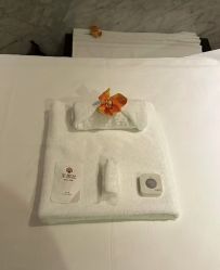 -禾颜社·精致美容