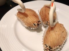 天鹅酥-京香轩·中餐厅(上海中庚聚龙酒店)