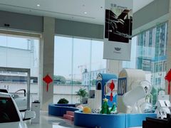 -凯迪拉克·上海百联沪通(汶水路店)