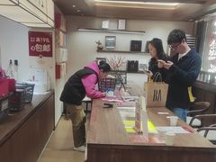 -嘉华鲜花饼·现烤(昆明老街店)