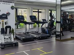 -简·无界健身工作室·运动康复·体态(石厦店)