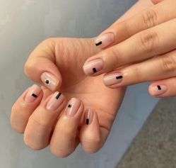 -悦指间美甲美睫