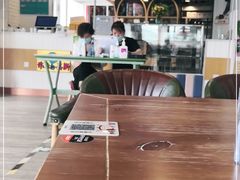 -布鲁豪斯亲子欢乐家庭餐厅