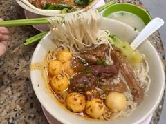 -万利洪记粉面美食