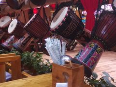 -老滇山寨•云南特色菜•地方菜•民族风情歌舞表演(金碧店)