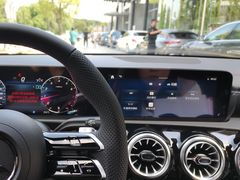 -上海星瀚奔驰4S店(红柳路店)