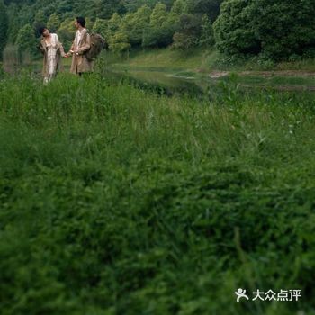 后期成片也都是根据我的要求修的，很赞