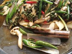 -去吃小龙虾·江湖菜·烧烤(南滨路店)