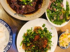 -杨三娘跷脚牛肉(羊子山西路店)