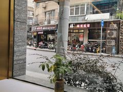 -乾隆美食·本帮菜(黄河路店)