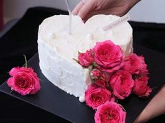 -山与蓝·轻糖鲜果蛋糕(勒泰店)