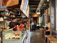 -Common Table · Brunch & Coffee