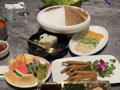 -德天肥牛海鲜火锅(城西银泰店)